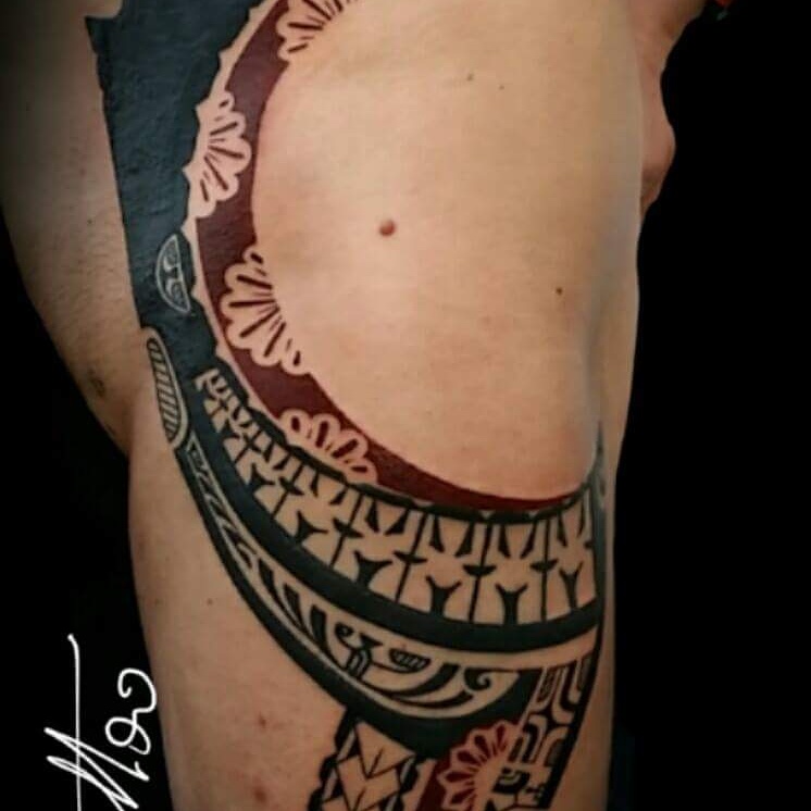 samoan tribal shoulder tattoos for men